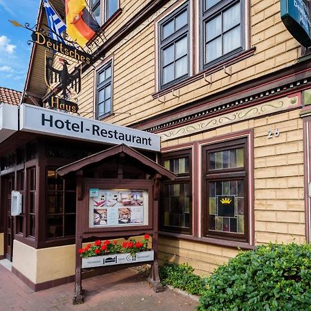Hotel Deutsches Haus Эрцен Экстерьер фото